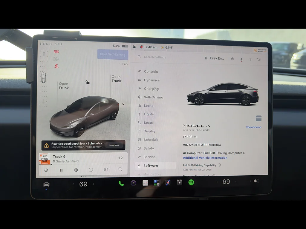 Used 2025  Tesla Long Range image 11