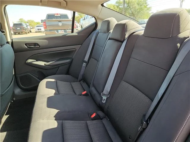 Used 2025 Gray Nissan SV image 9