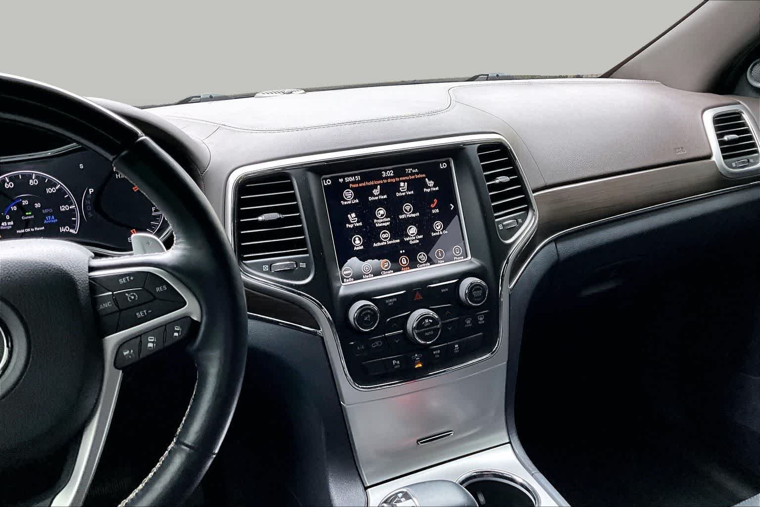 Used 2014 Maximum Steel Metallic Clearcoat Jeep Overland image 6