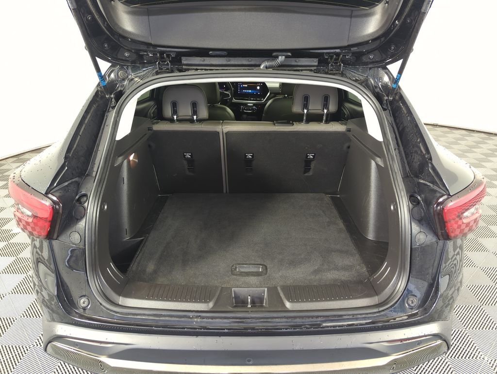 Used 2025 Black Chevrolet ACTIV image 29