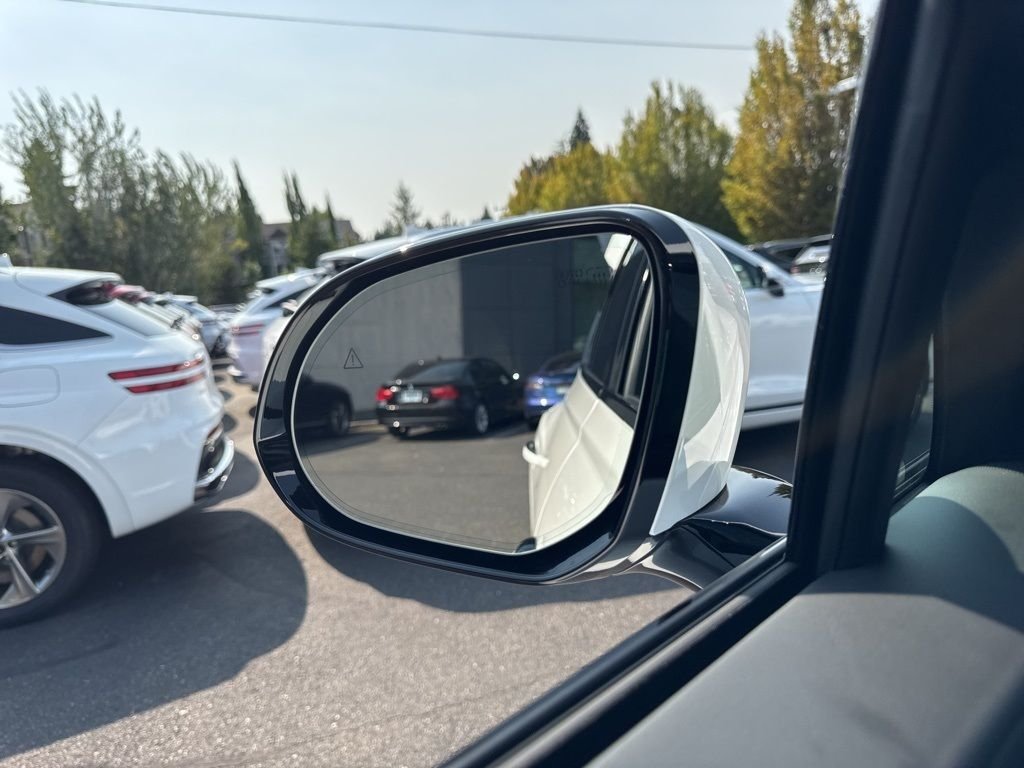 New 2026 White Genesis 2.5T PRESTIGE BLACK image 37