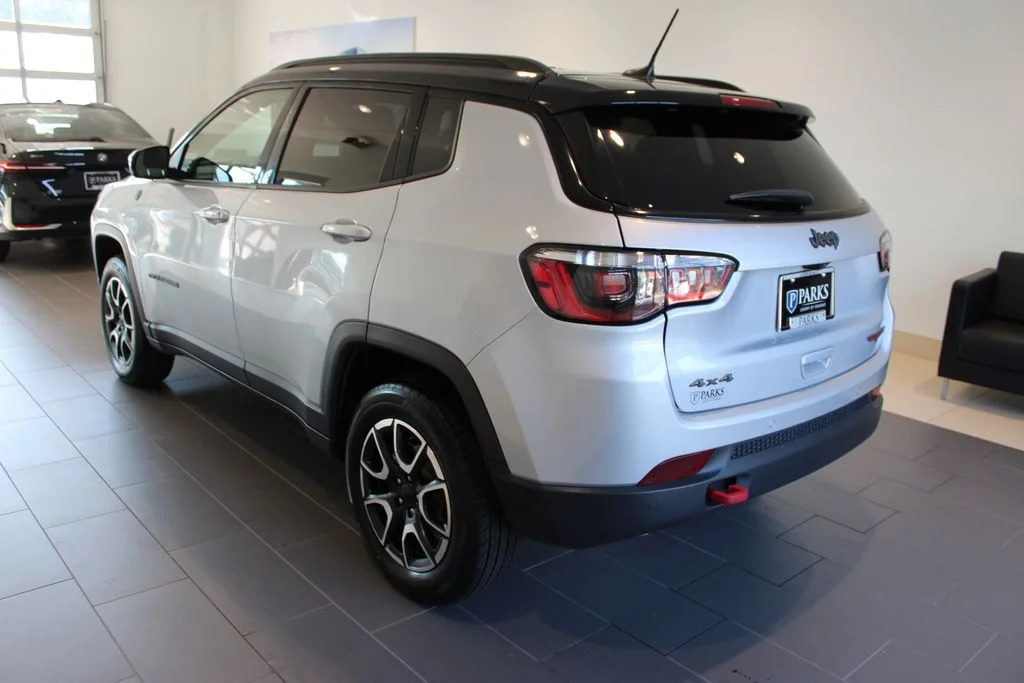 Used 2024 Silver Jeep Trailhawk image 35
