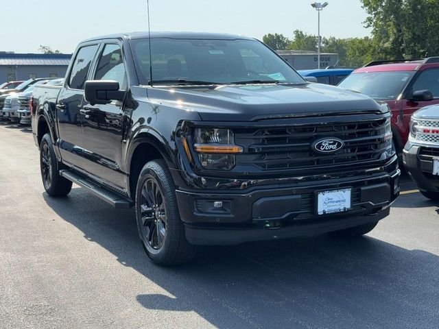 New 2026 Black Ford XLT image 2