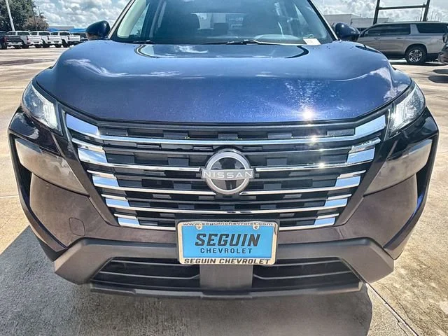 2025 Nissan Rogue SV - Photo 30