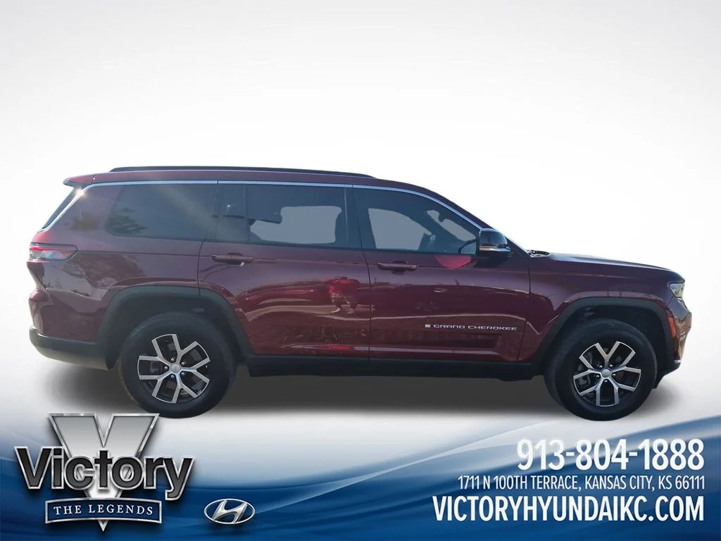 Used 2024 Red Jeep Limited image 6