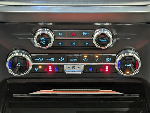 New 2026 Avalanche Ford F-250® Lariat® image 46