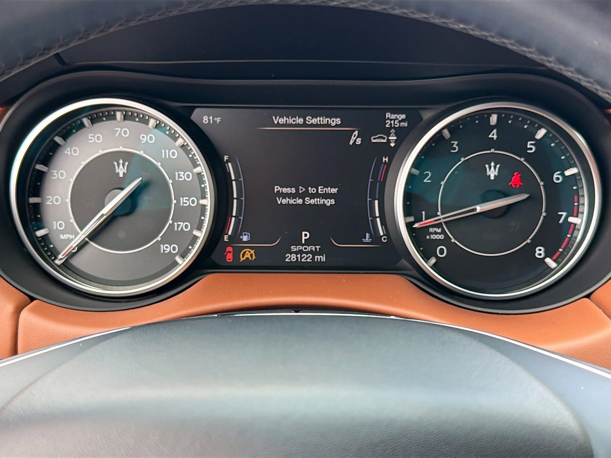 Used 2022 Nero Ribelle Metallic Maserati Modena image 40