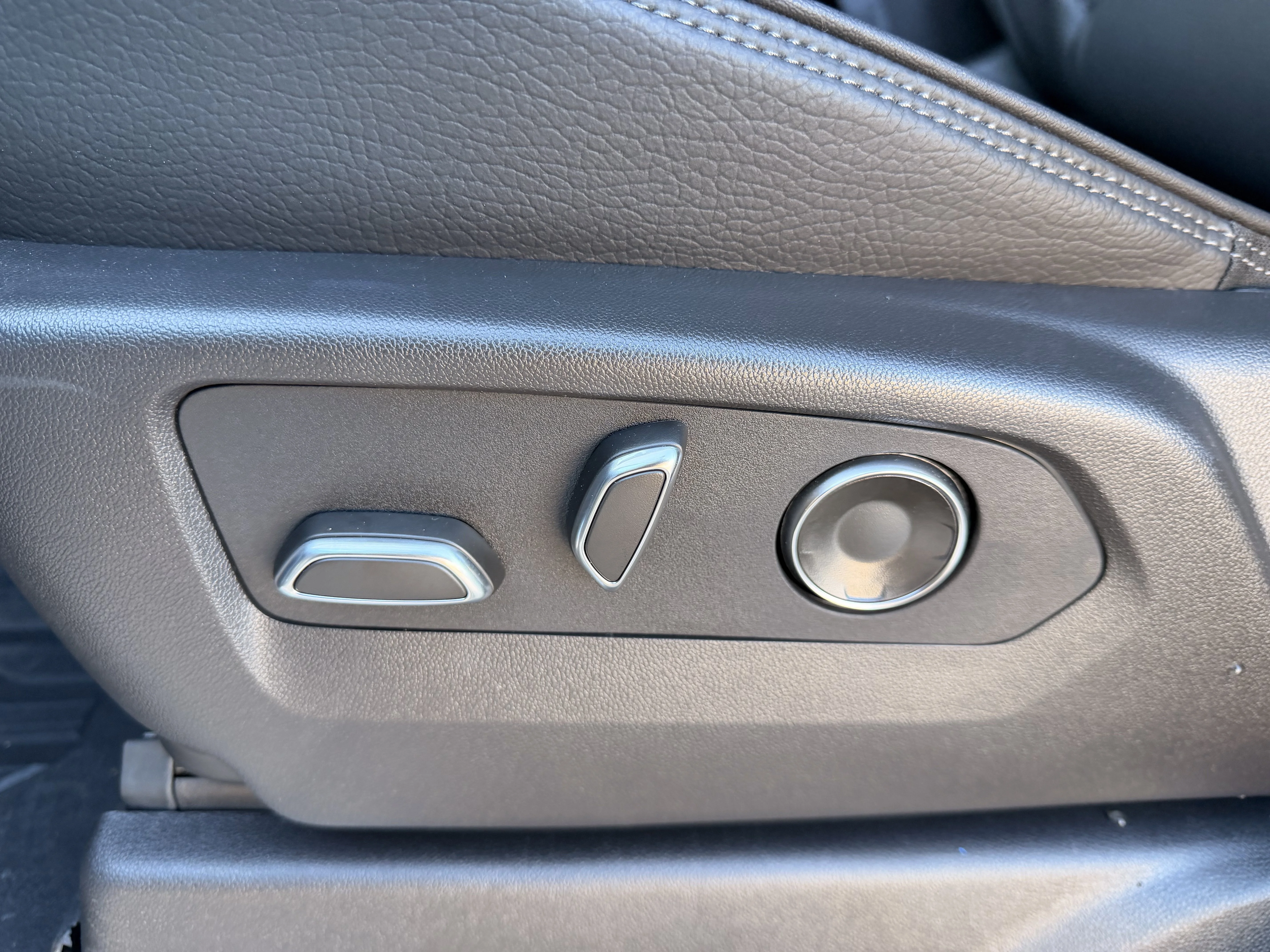 New 2026 Sterling Metallic GMC Denali image 12