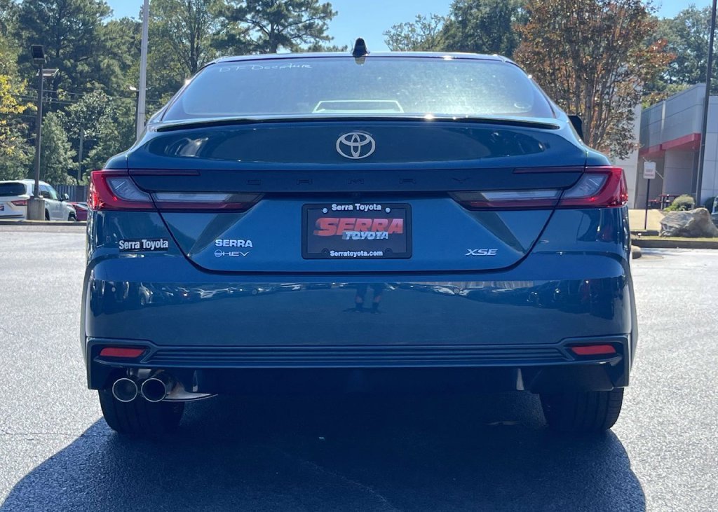 New 2026 Ocean Gem with Midnight Black Metallic roof Toyota XSE image 3