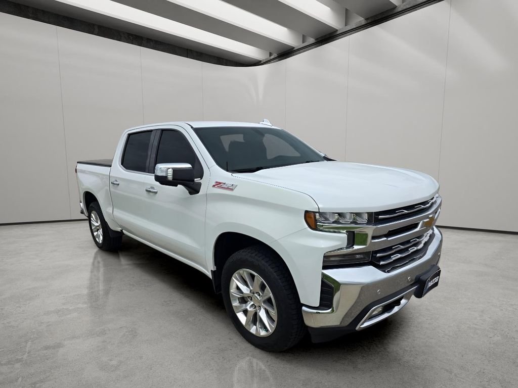 Used 2022 Summit White Chevrolet LTZ image 7
