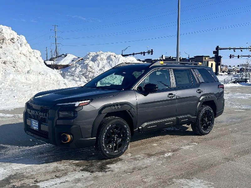 New 2026 MAGNETITE GRAY METALLIC Subaru Wilderness image 2