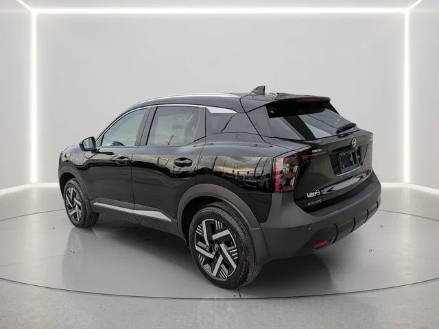 New 2026 Super Black Nissan SV image 4