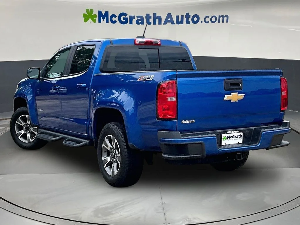 Used 2018 Blue Chevrolet Z71 image 5