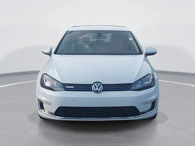 Used 2015 White Volkswagen SEL Premium image 8