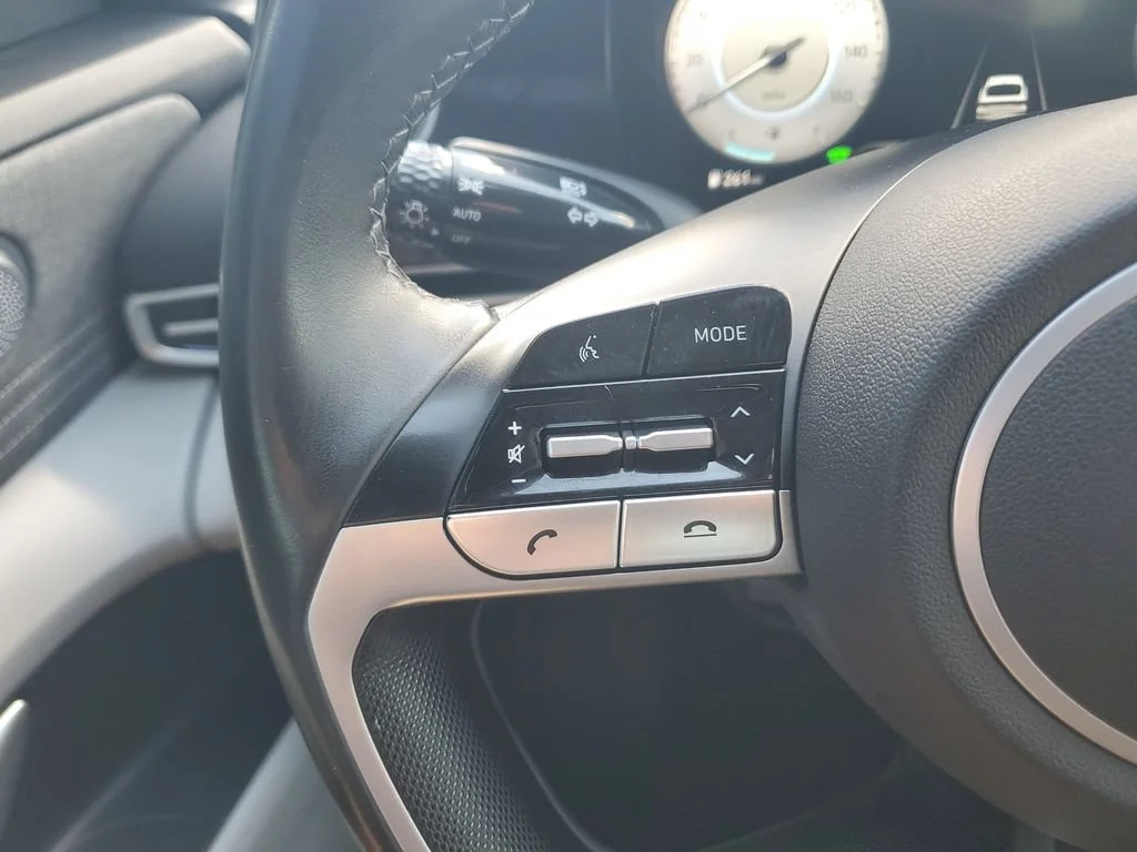 Used 2021 White Hyundai Limited image 21