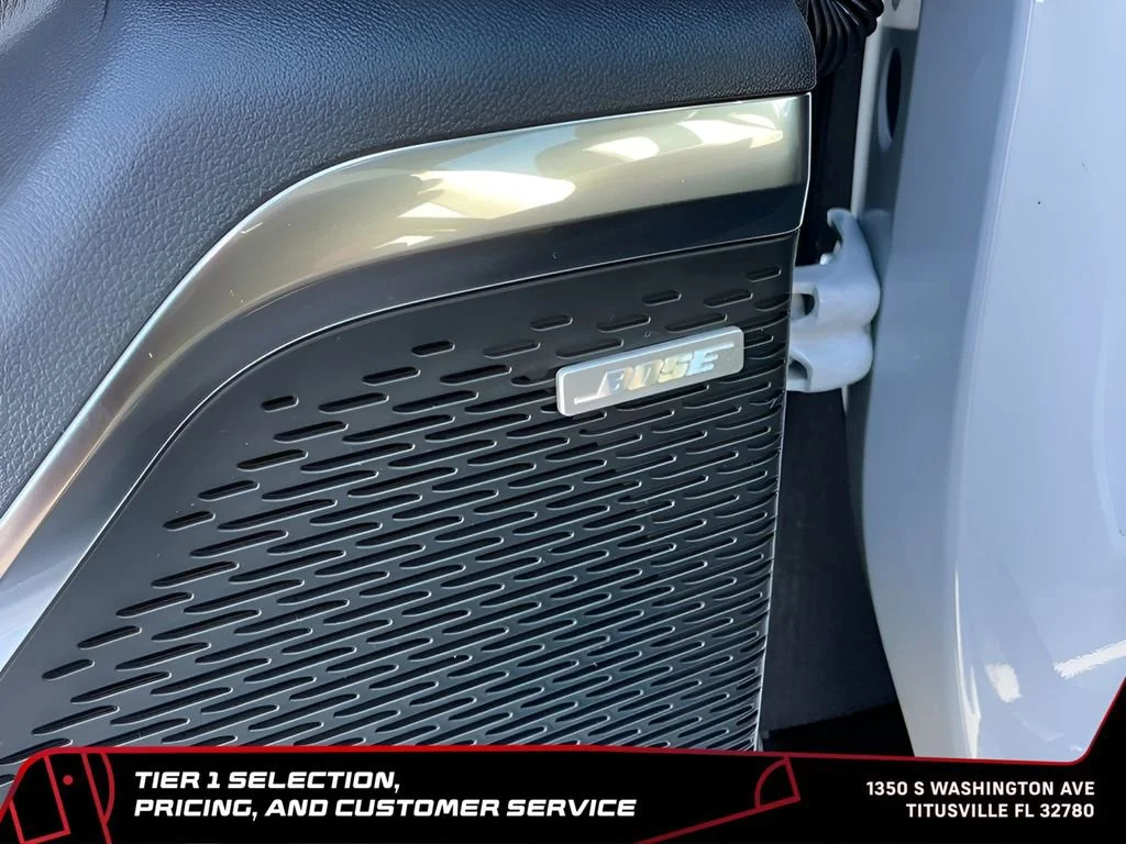 New 2026 Glacier White Tricoat GMC Elevation image 42
