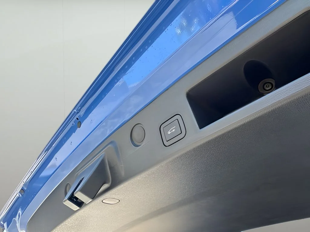 New 2027 Reef Blue Metallic Chevrolet ACTIV image 7