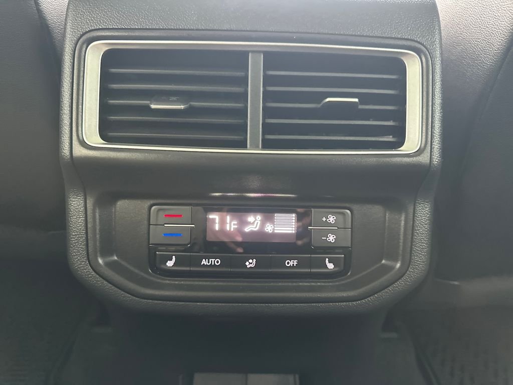 New 2026  Volkswagen 2.0T SEL Premium R-Line image 18