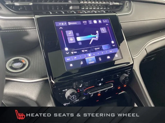 Used 2024 Black Jeep Altitude X image 6