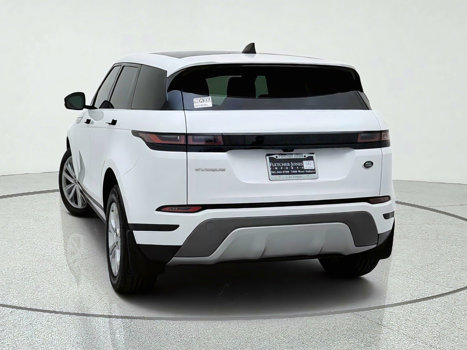 Used 2021 Fuji White Land Rover S image 11
