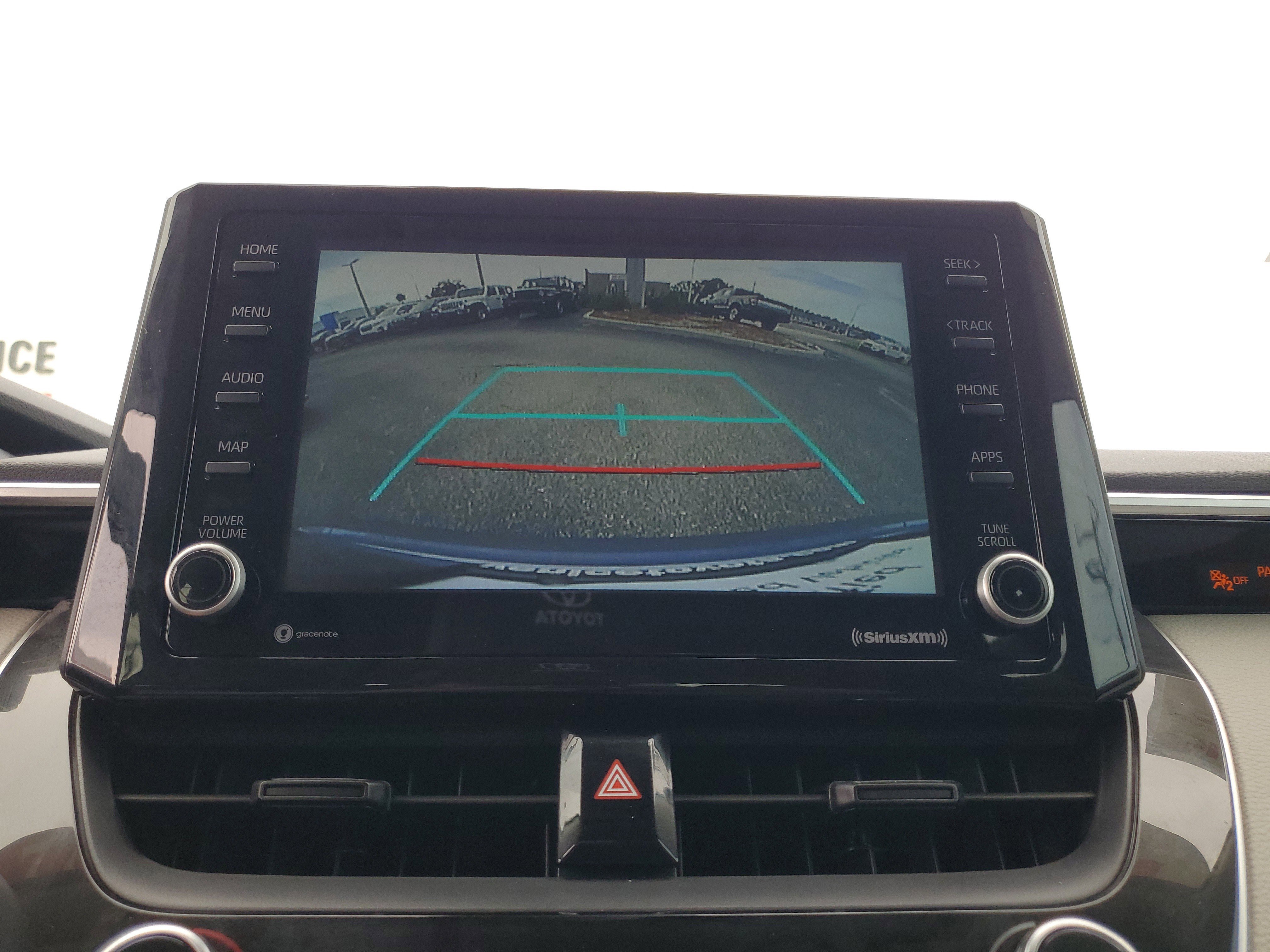Used 2022  Toyota LE image 23