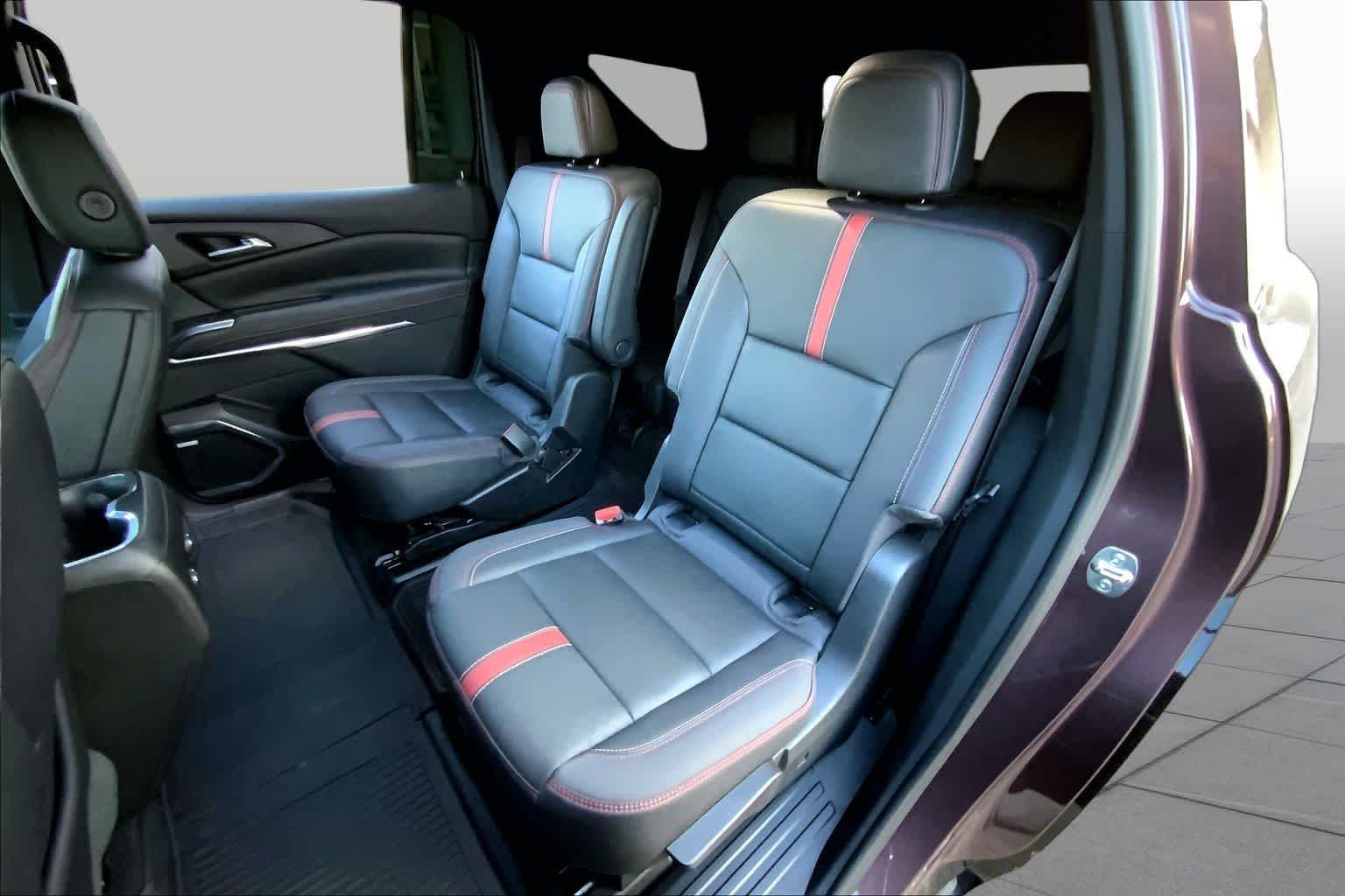 Used 2026 Stardust Metallic Chevrolet FWD RS image 20