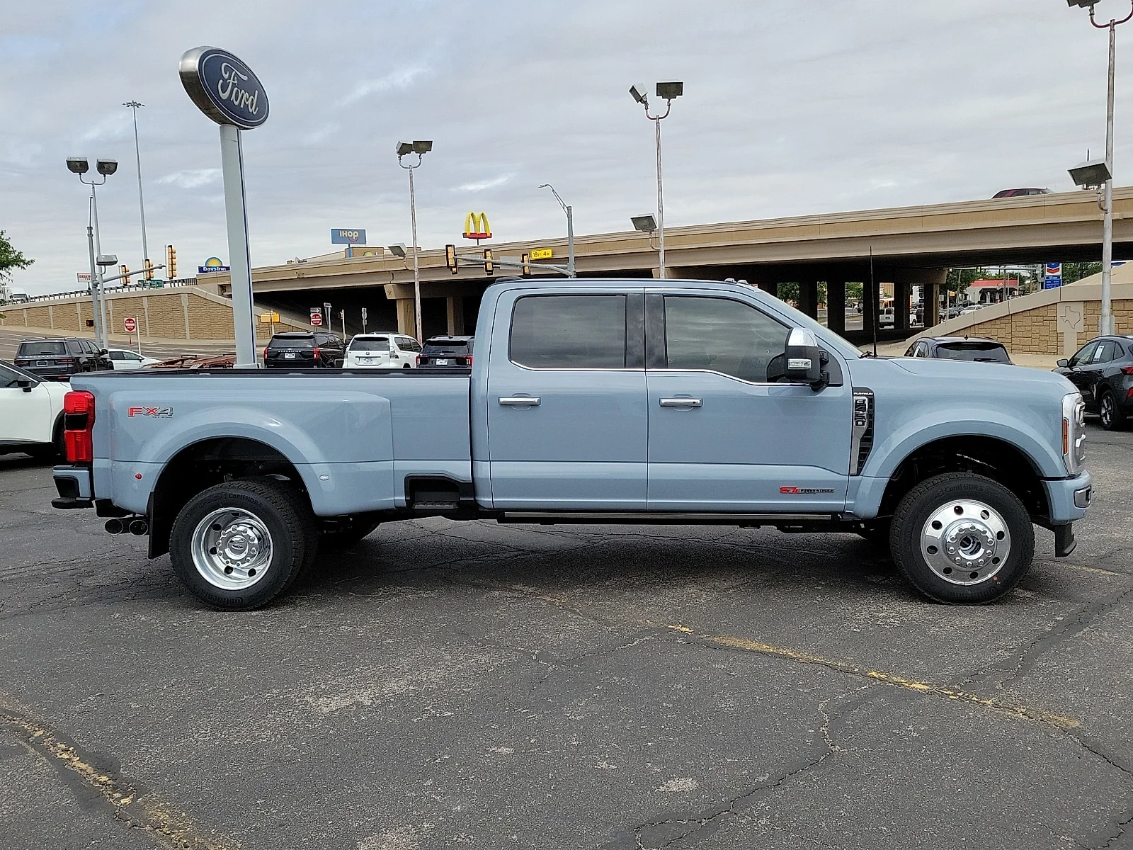 New 2026 Glacier Gray Metallic Tri-Coat Ford F-450&reg; Platinum&reg; image 5