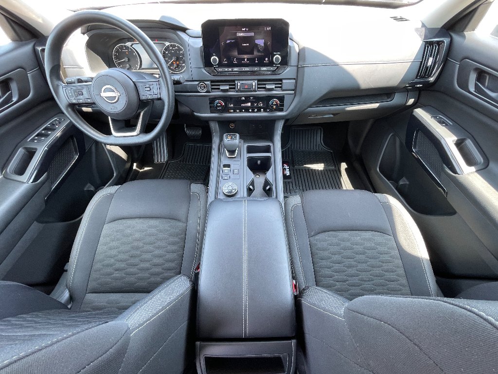 Used 2023 Brilliant Silver Metallic Nissan S image 3