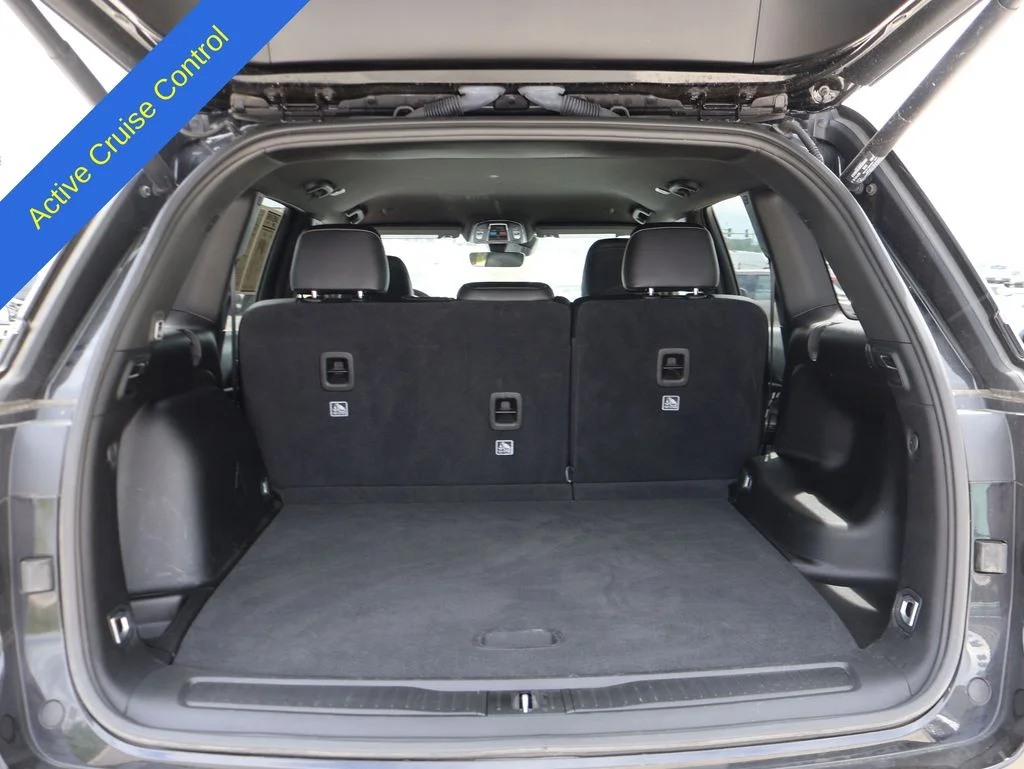 Used 2025 Black Jeep Altitude image 14