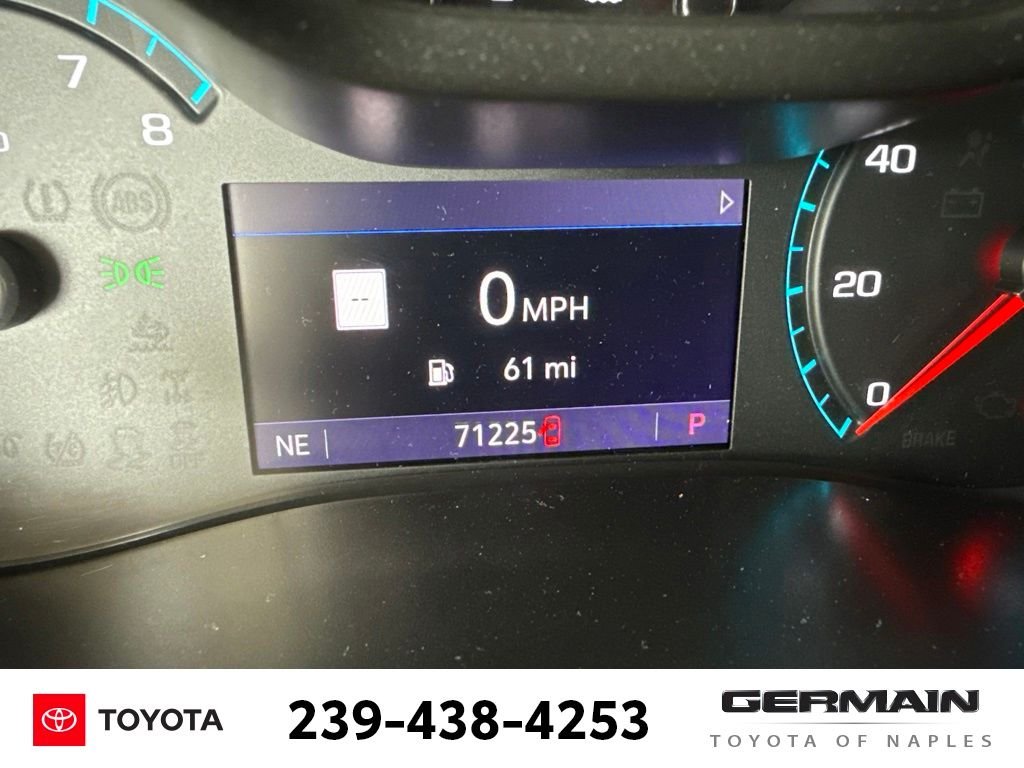 Used 2021 Gray Chevrolet ZR2 image 24