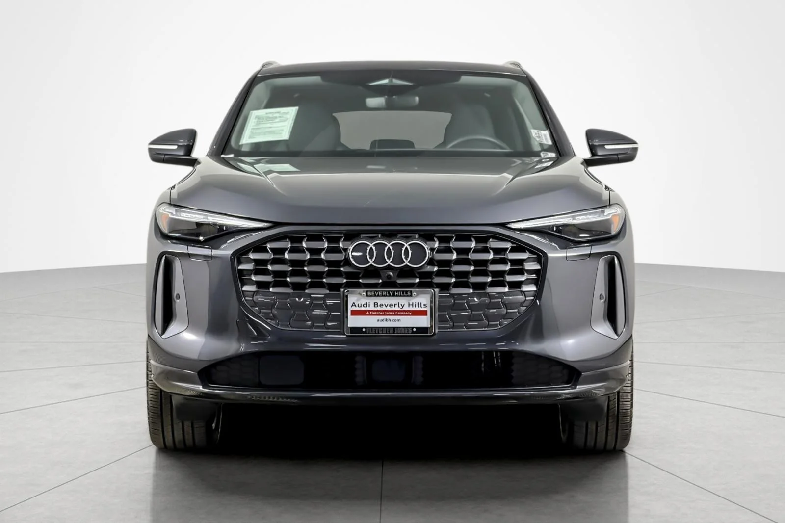 Used 2025 Tambora Gray Metallic Audi Premium Plus 2.0 TFSI quattro image 8