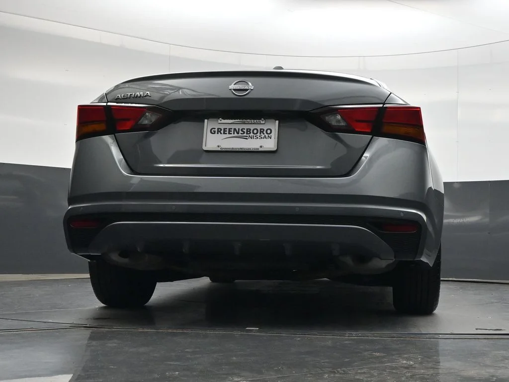 Used 2025 Gray Nissan 2.5 SV image 35