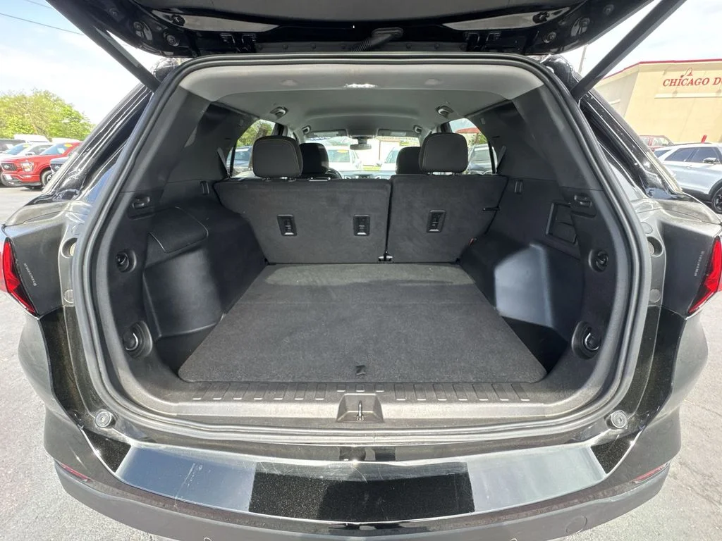 Used 2022 Black Chevrolet LT image 23