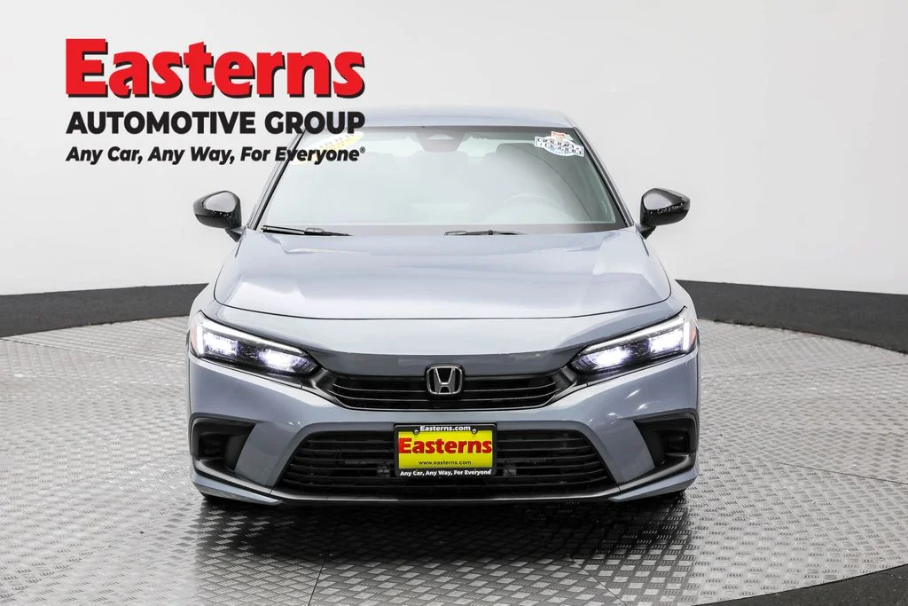 Used 2024 Gray Honda Sport image 2