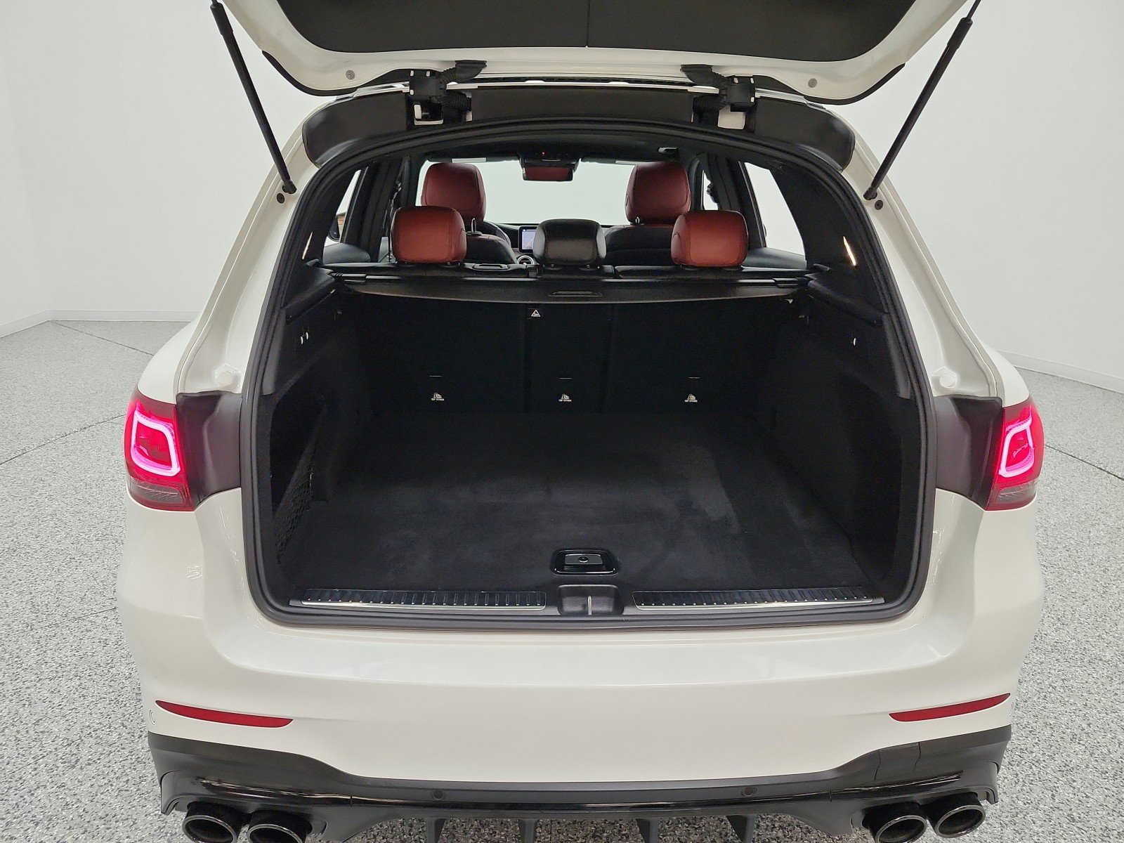 Used 2022 Polar White Mercedes-Benz AMG® GLC 43 4MATIC SUV image 29
