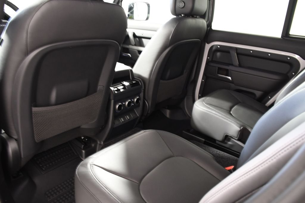 New 2026 Borasco Grey Land Rover X-Dynamic SE image 27