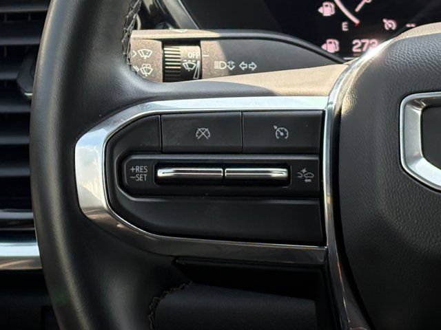 Used 2025 Sterling Metallic GMC Elevation image 24