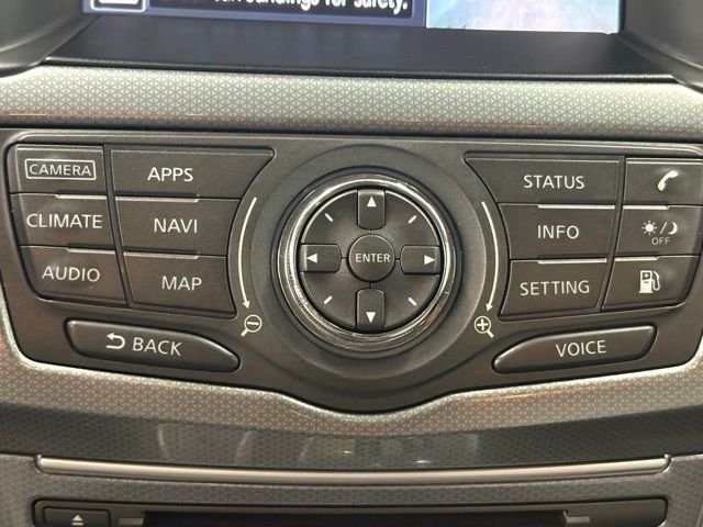Used 2020 Gray Nissan SL image 32