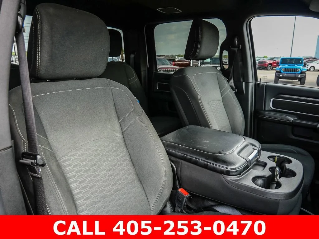 Used 2025 White Ram Big Horn image 21