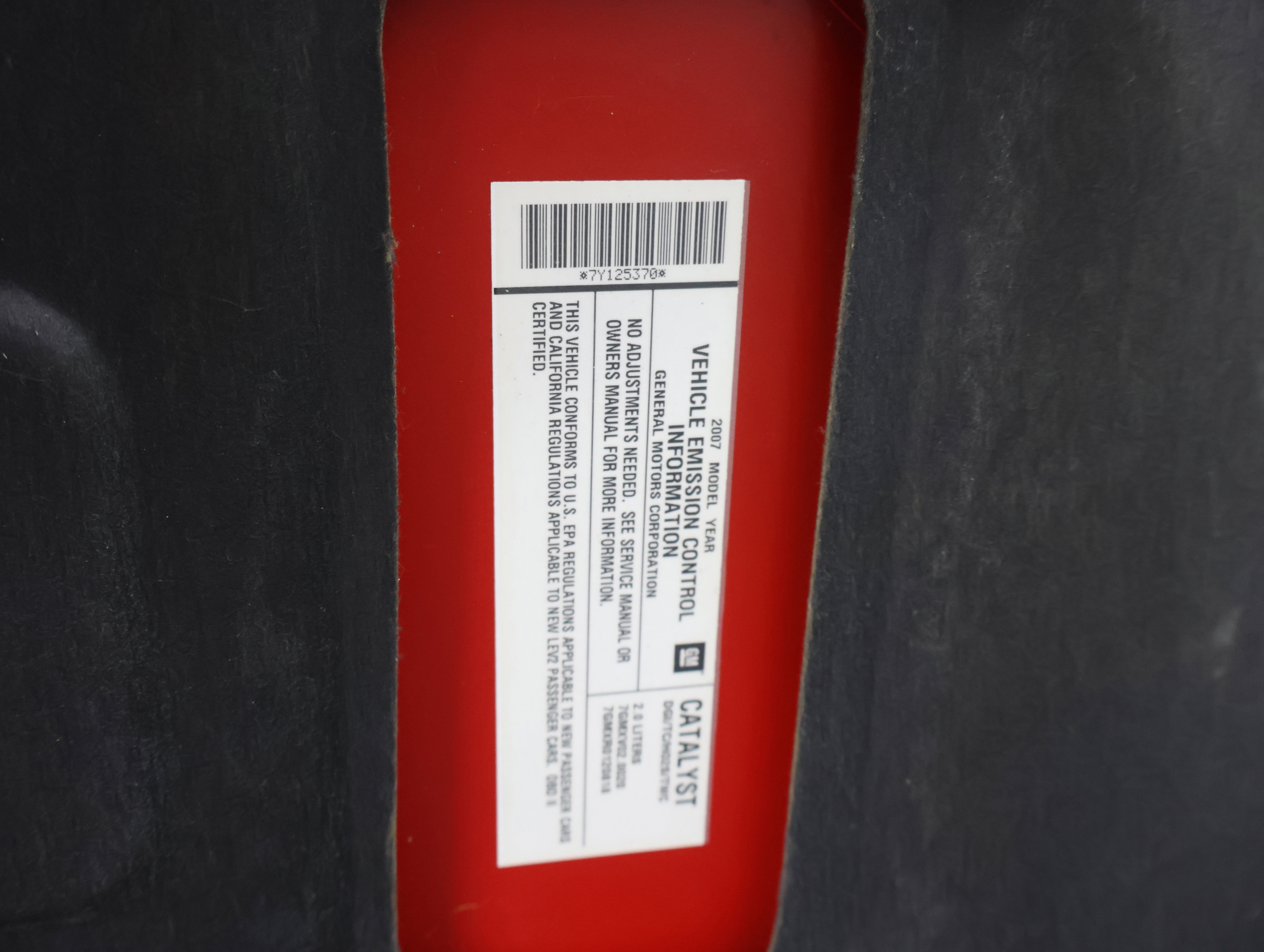 Used 2007 Aggressive (Victory Red) Pontiac GXP Convertible: GXP-CONVERTIBLE-5 SPEED STICK-BLACK LEATHER-LIKE NEW TIRES image 17
