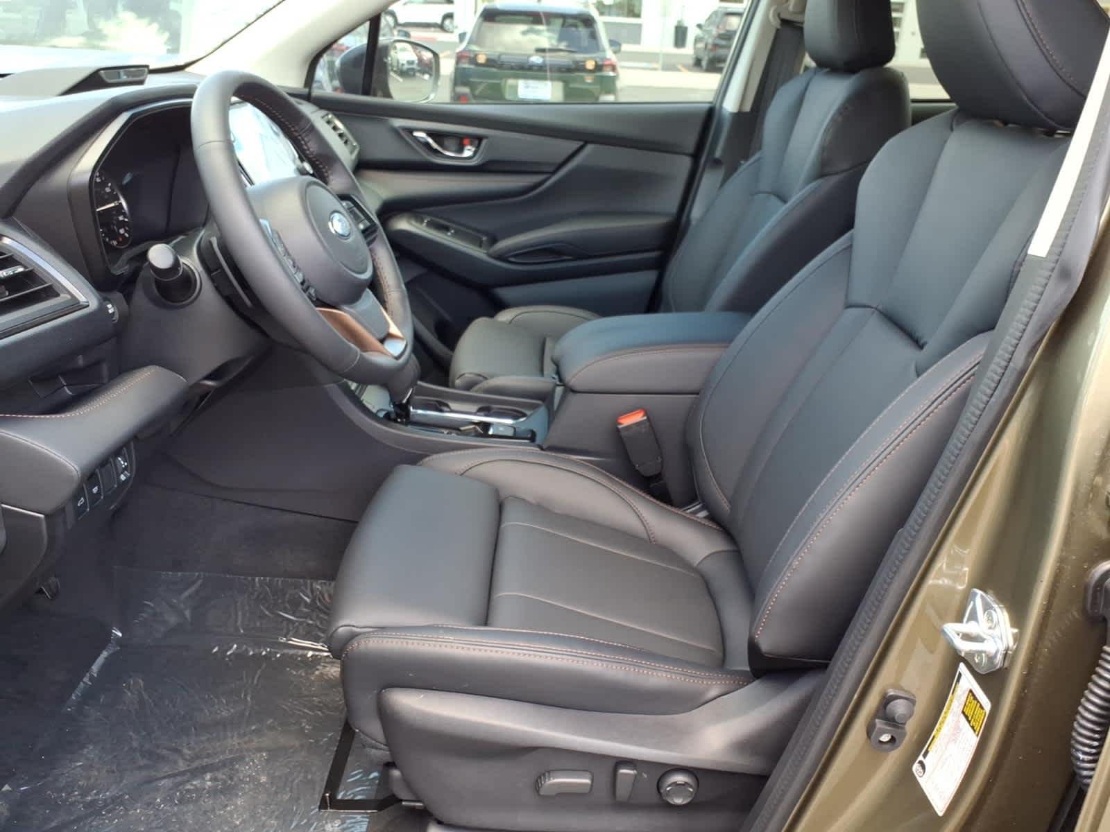 New 2026 AUTUMN GREEN METALLIC Subaru Limited Bronze Edition 7-Passenger image 25