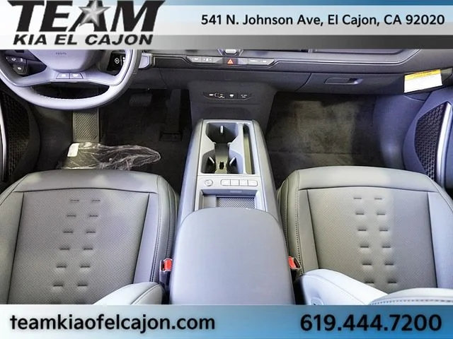 New 2026 Gray Kia Wind image 28