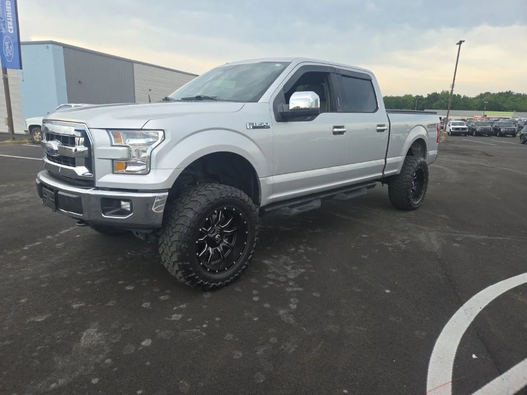 Certified Used 2017  Ford XLT image 4