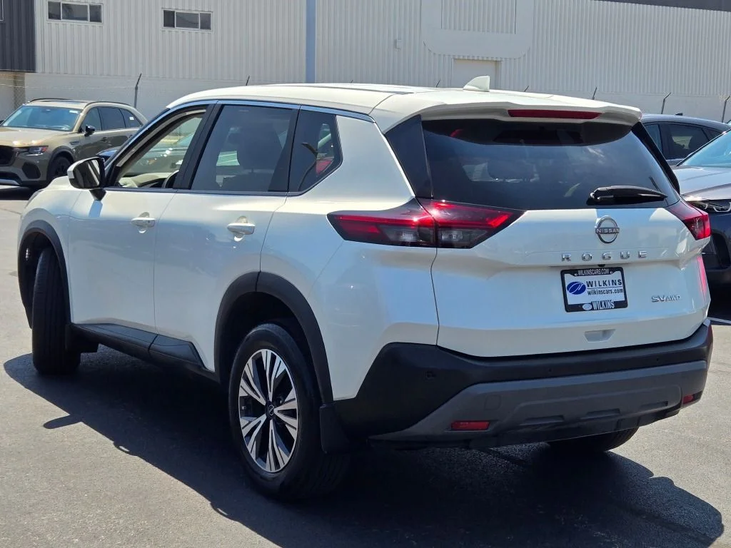 Used 2023 White Nissan SV image 14