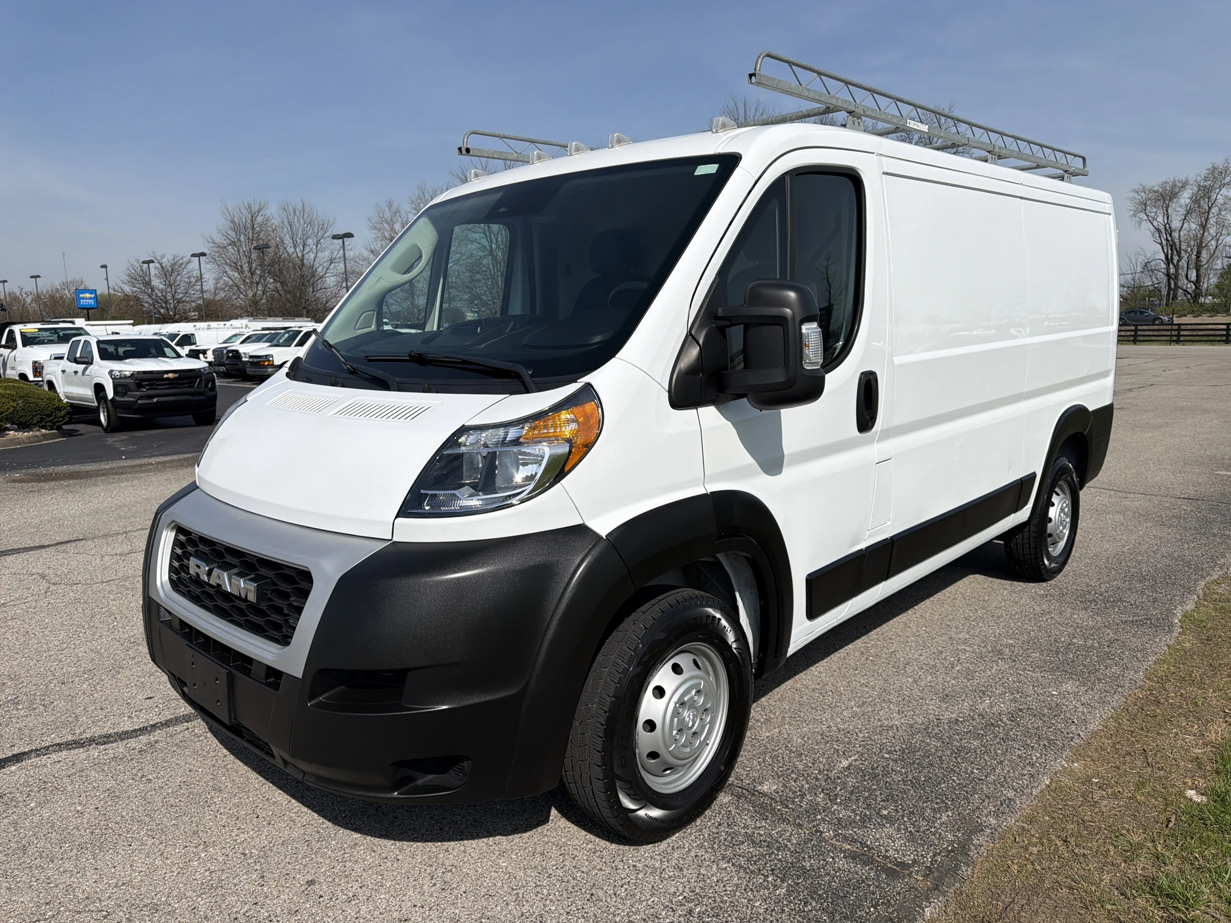 Used 2022 Bright White Clearcoat Ram  image 4