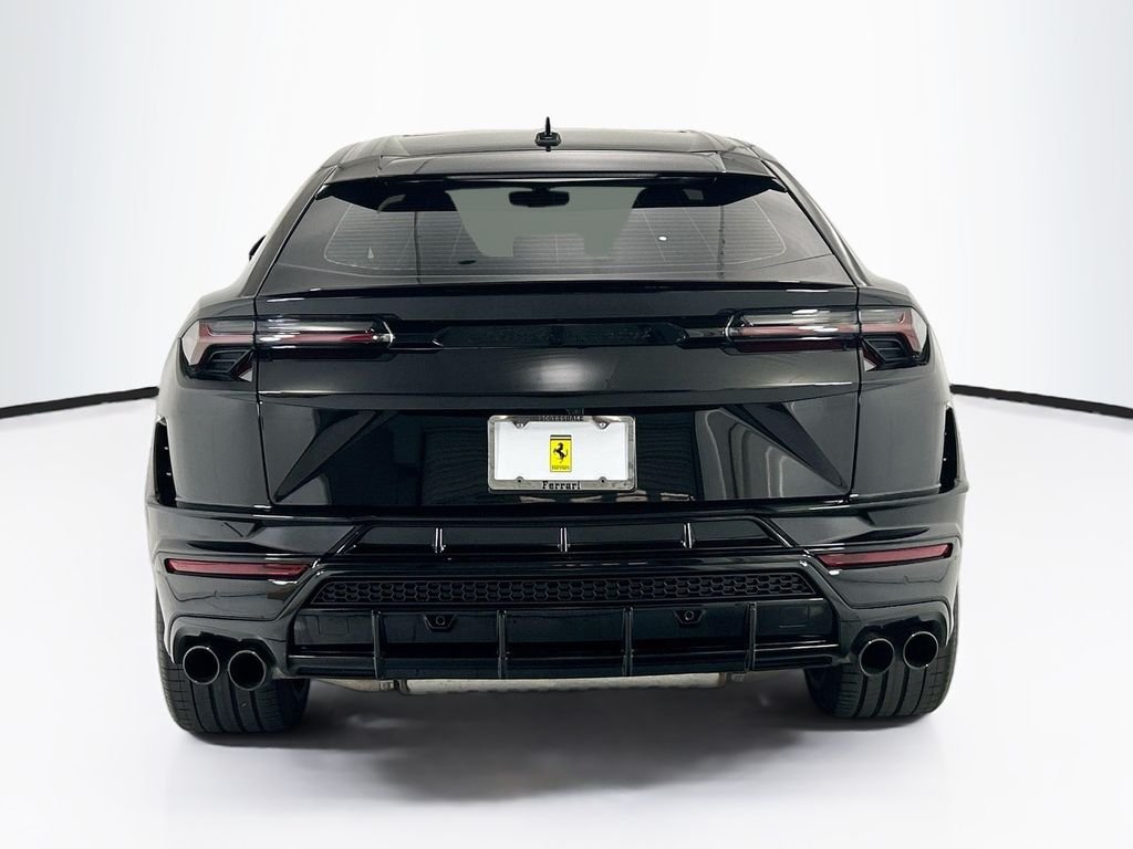 Used 2023 Nero Noctis Metallic Lamborghini S image 6