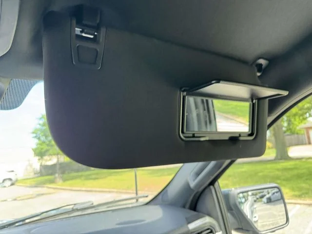 Used 2023 Silver Ford XLT image 40