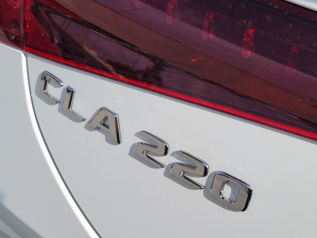 New 2027 Polar White Mercedes-Benz CLA 220 image 7
