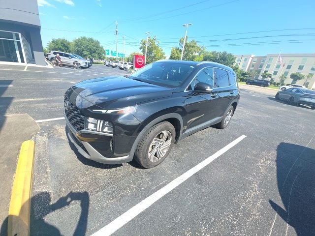 Used 2023 Black Hyundai SEL image 1