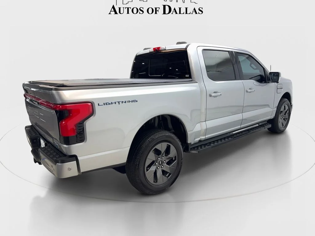 Used 2022 Silver Ford Lariat image 6